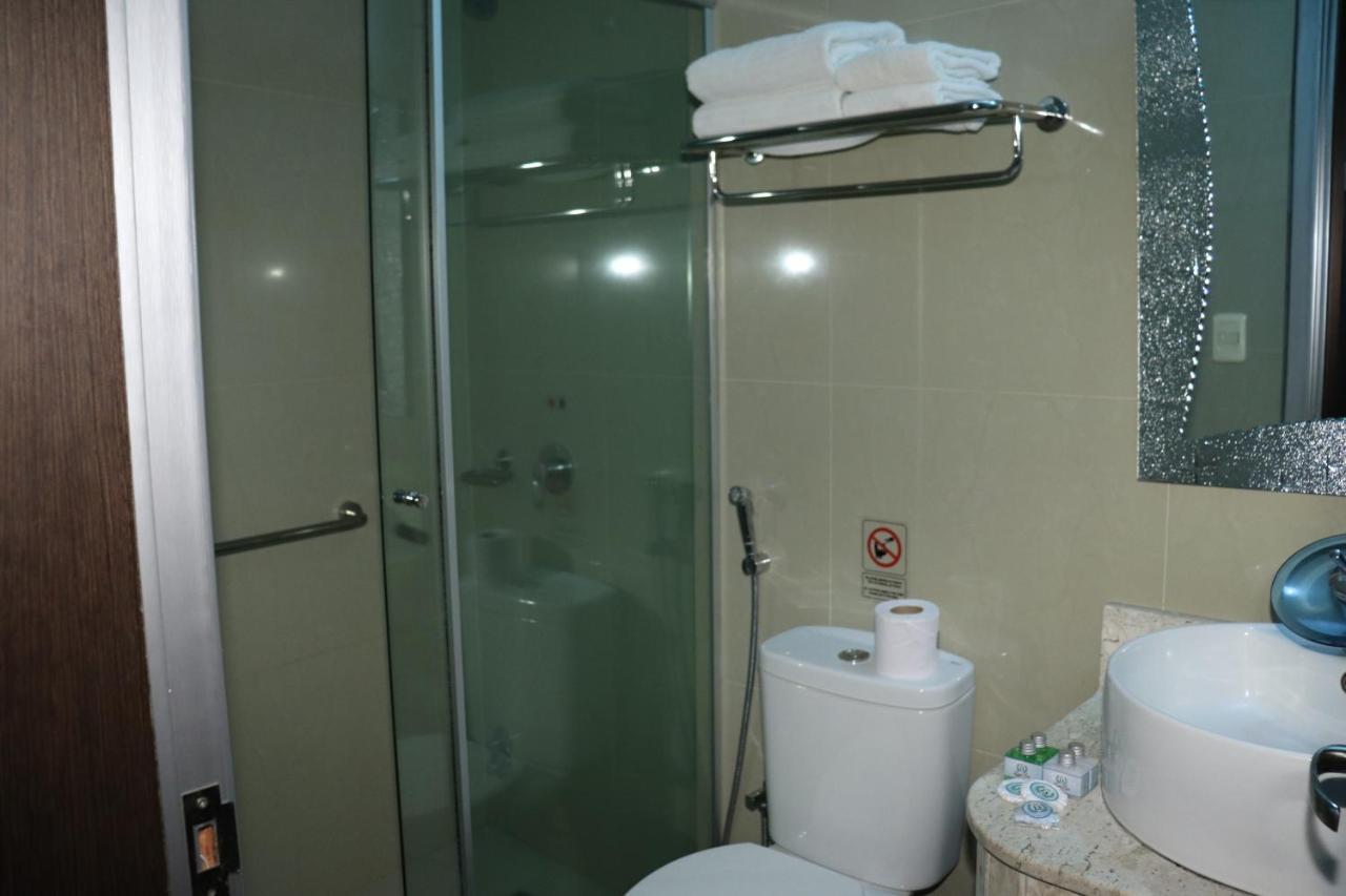 Luxsur Hotell Encarnación Exteriör bild